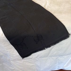 Gucci Large GG Jacquard Scarf